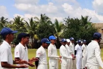 Parents in Sangli Trust Sumeet Sports Cricket Academy